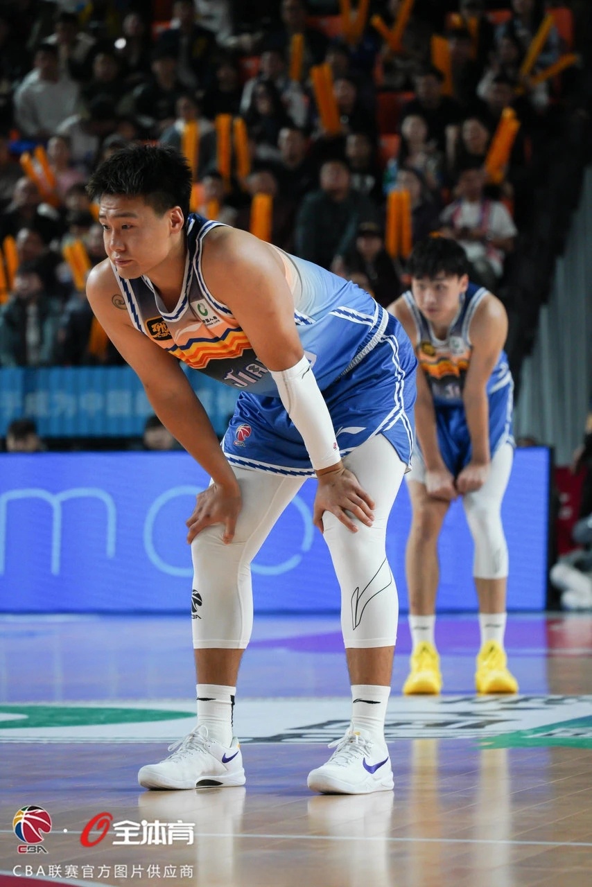 训练课后突围战来临，广厦男篮围绕德甲临场应变，媒体盛赞，赛季目标并未改变的简单介绍-米乐体育官网