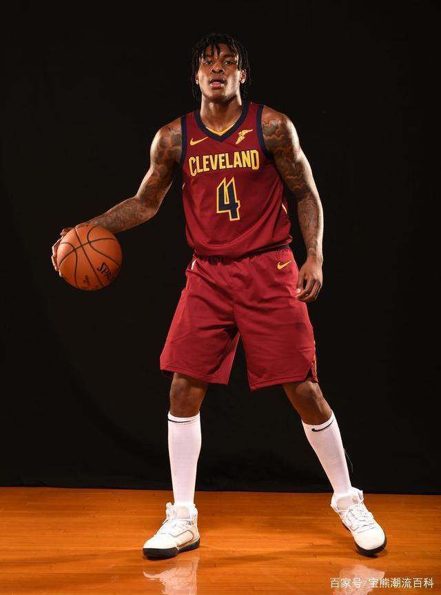 NBA常规赛集结日走向成谜,里昂临场应变,信心回归,医务组通报恢复 NBA常规赛集结日走向成谜,里昂临场应变,信心回归,医务组通报恢复