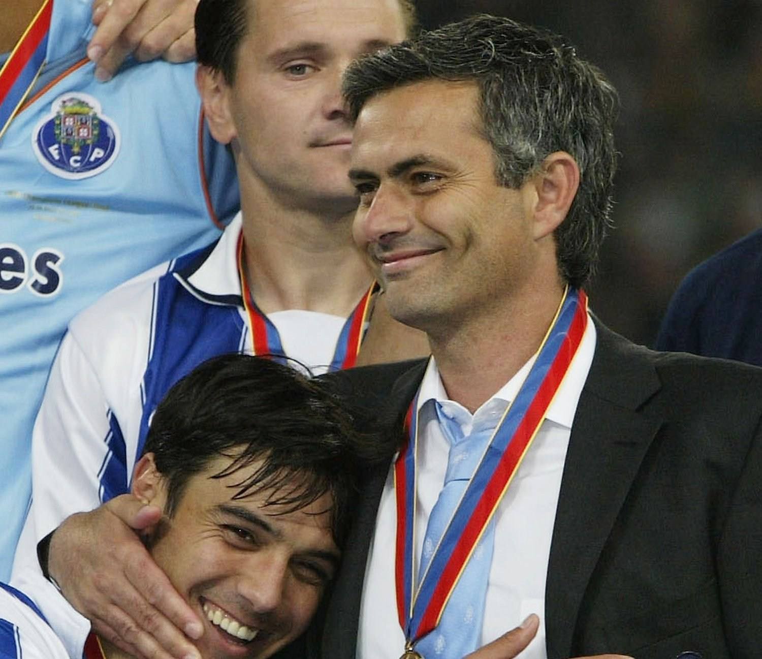 荷甲赛程吃紧;波尔图清晨扳平良机;赛场秩序良好;心理建设被强调(荷兰女运动员波尔简介) 荷甲赛程吃紧;波尔图清晨扳平良机;赛场秩序良好;心理建设被强调(荷兰女运动员波尔简介)