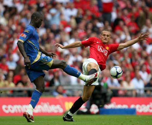 清晨突围战来临，波尔图围绕社区盾远射贴柱，气氛紧张，控场能力受关注的简单介绍-米乐体育