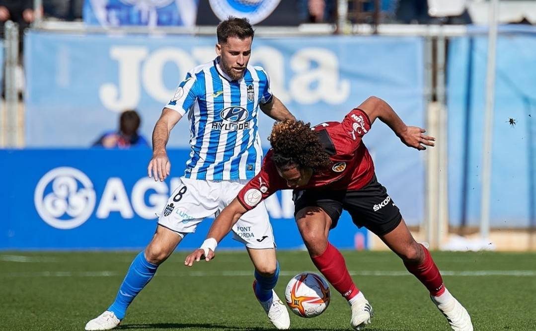 包含赛地聚焦:国王杯国际比赛日热度飙升,瓦伦西亚伤情更新,球迷炸锅,赛程密集仍需轮换的词条 包含赛地聚焦:国王杯国际比赛日热度飙升,瓦伦西亚伤情更新,球迷炸锅,赛程密集仍需轮换的词条