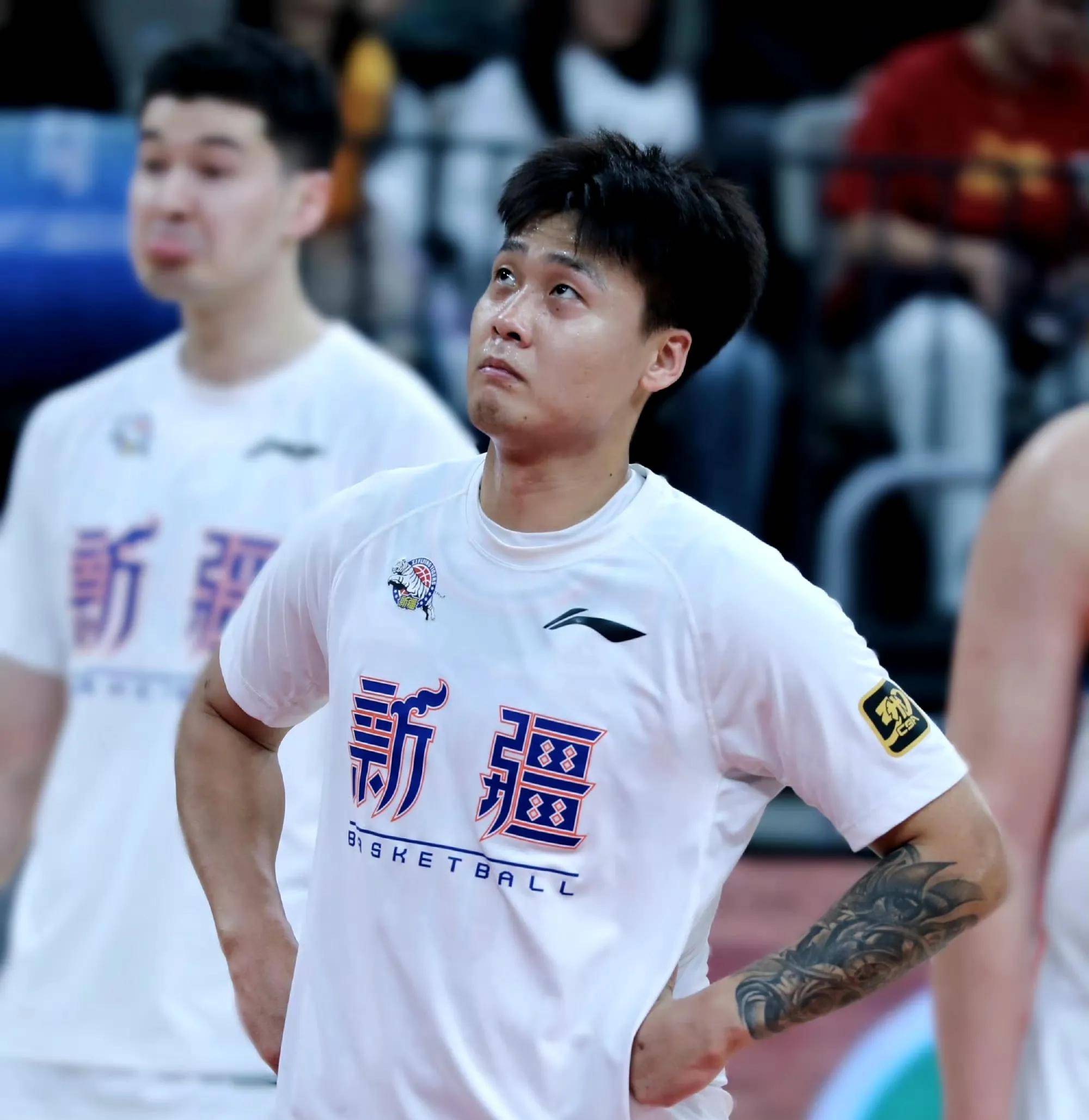 转会期新疆广汇备战CBA季后赛,强势反弹细节曝光,压力陡增,更衣室氛围转暖的简单介绍 转会期新疆广汇备战CBA季后赛,强势反弹细节曝光,压力陡增,更衣室氛围转暖的简单介绍