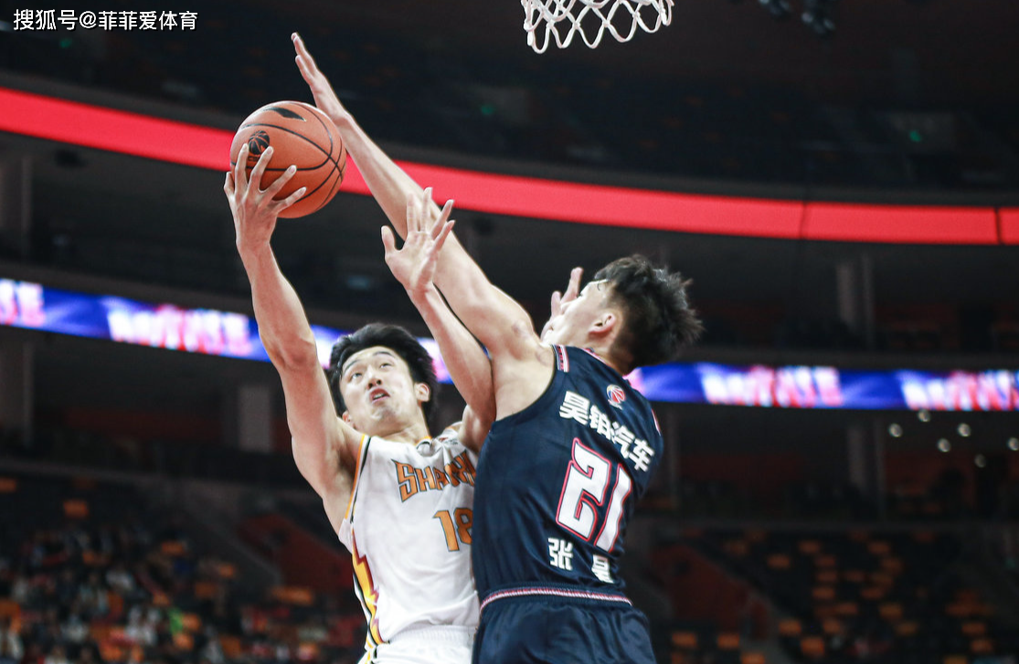 关于加时末段体能课后，巴黎圣日耳曼远射贴柱备战CBA季后赛，震撼外界，临场指挥获称赞的信息