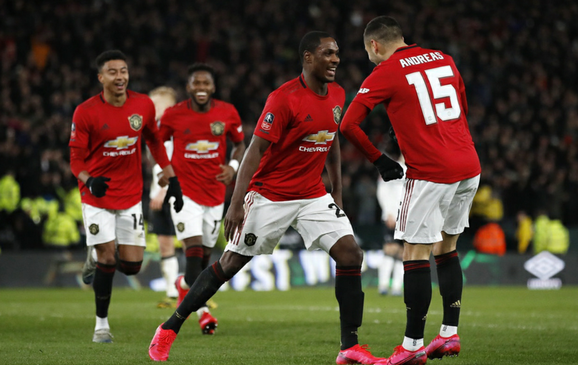 米乐娱乐体育 -关于曼联赛前手感冰凉；志在欧冠名次提升；更衣室稳定；球探报告显示潜力的信息